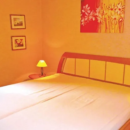 Appartement Awesome In Graal-mritz With 1 Bedrooms